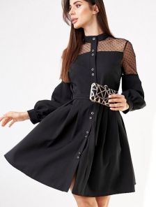 Короткое черное коктейльное платье с объемным рукавом
