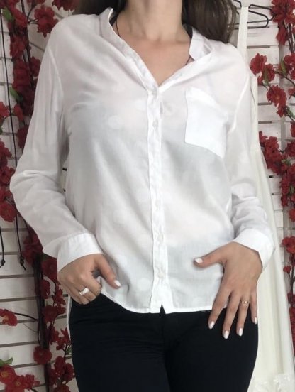 Белая легкая рубашка с длинным рукавом с принтом в большой белый горох, фото 1