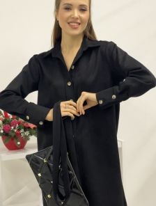 Черное платье-рубашка на пуговицах с длинным рукавом