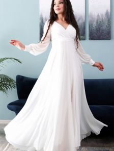 Нарядное блестящее шифоновое белое платье в пол