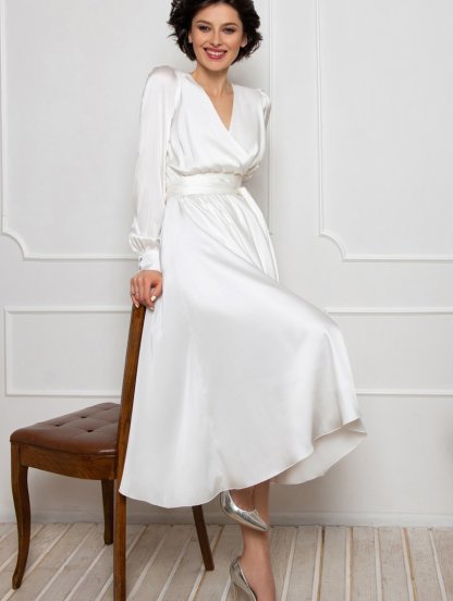 Нарядное белое шелковое платье до косточки на длинный рукав, фото 1