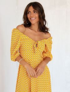 Желтое летнее натуральное короткое платье с завязками на груди