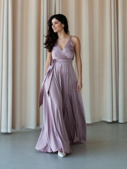 Нарядное длинное пудровое шелковое платье, фото 1