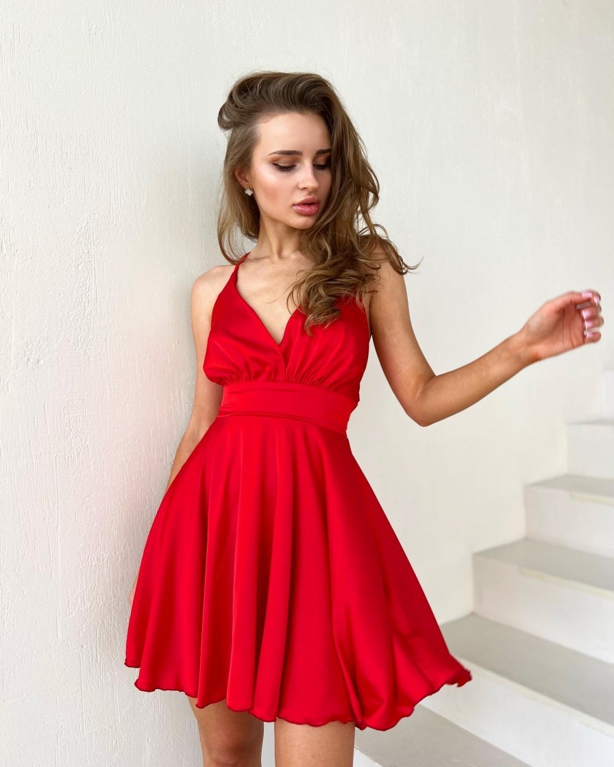 Красное платье с пышной юбкой (54 фото)