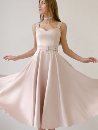 Нарядное платье миди длины бежевого цвета, фото 1