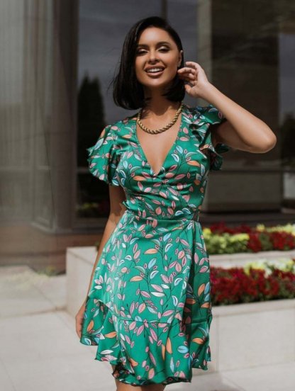 Зеленое шелковое платье с цветочным принтом: идеальное мини-платье для летней вечеринки и отпуска, фото 1