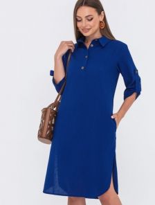 Льняное платье рубашка прямого кроя синего цвета с пуговками