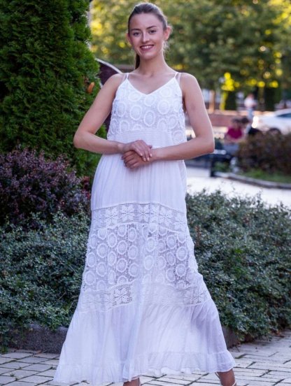 Хлопковое летнее кружевное платье на тонких бретелях белого цвета, фото 1