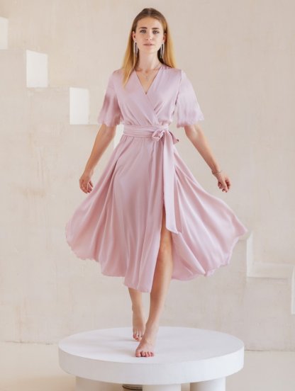 Шелковое розовое платье миди на короткий рукав и с юбкой-клеш, фото 1