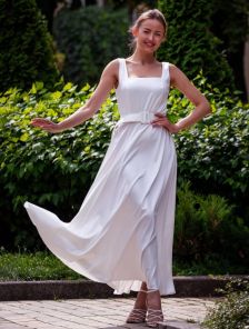 Шикарное атласное платье-миди с квадратным вырезом белого цвета — идеально для весны и лета