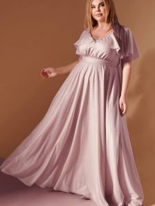 Вечернее длинное шифоновое платье пудрового цвета, с коротким рукавом и поясом,