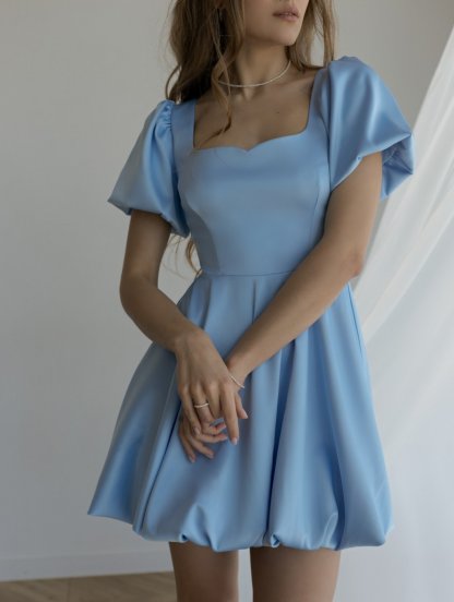Коктейльное короткое пышное платье с коротким рукавом голубого цвета, фото 1