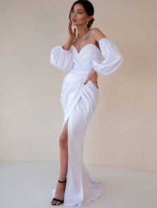 Белое длинное платье футляр с съемными пышными рукавами