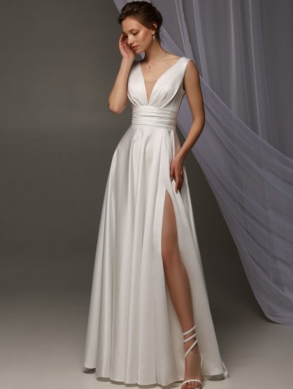 Длинное белое атласное платье для невесты, фото 1