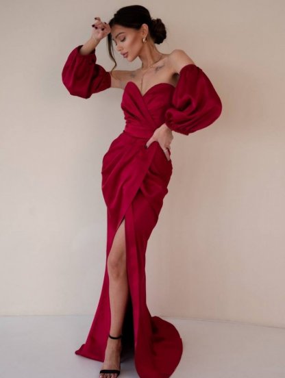 Красное длинное платье футляр с съемными пышными рукавами, фото 1