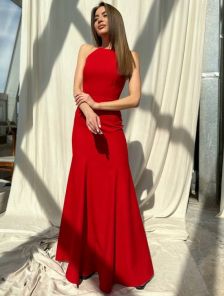 Красное нарядное легкое вечернее платье