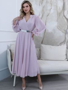 Элегантное шифоновое платье миди пудрового цвета