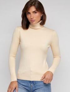 Молочный женский гольф с горловиной и длинным рукавом