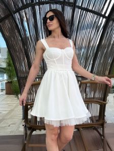 Корсетное короткое платье бежевого цвета