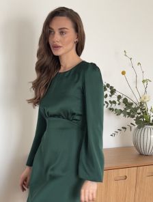 Изумрудное платье для коктейльных мероприятий