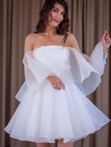 Пышное легкое шифоновое короткое платье с пышной юбкой