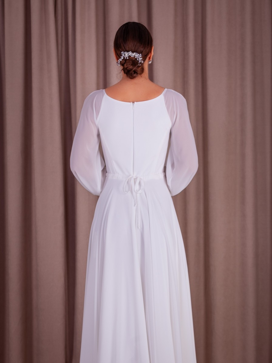 Свадебное белое шифоновое платье макси с V-образным вырезом белого цвета и длинными рукавами-буфами