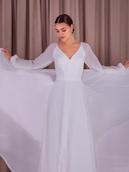Свадебное белое шифоновое платье макси с V-образным вырезом белого цвета и длинными рукавами-буфами, фото 1