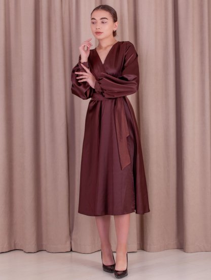 Праздничное универсальное платье миди на запах с длинными рукавами шоколадного цвета, фото 1