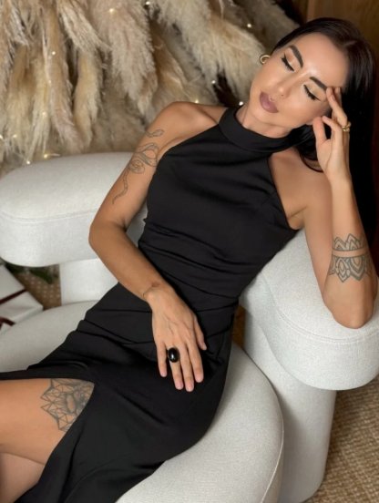 Черное облегающее платье с открытой спиной и разрезом на ноге, фото 1