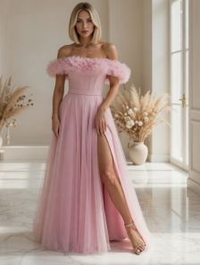 Светлое розовое корсетное платье с цветами на выпускной или для невесты