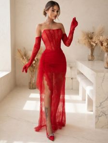 Корсетное кружевное красное платье со шнуровкой