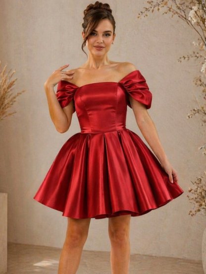 Красное платье с корсетом и открытыми плечами миди длины, фото 1