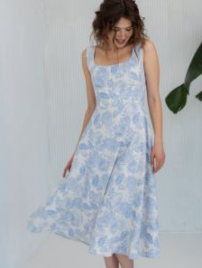 Летнее платье с цветами