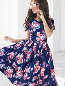 Обворожительное синее платье с цветочным принтом