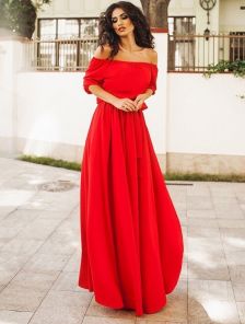 Невероятное женственное платье в красном цвете
