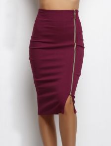 Обворожительная юбка бордового цвета приталенного силуэта