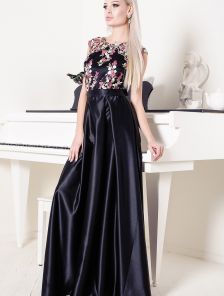 Элегантное нарядное платье черного цвета с вышивкой и бусинами