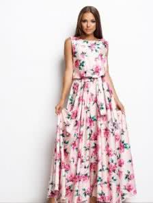 Струящееся платье цвета пудры с розовыми розами