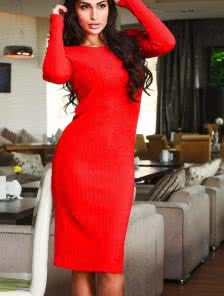 Красное теплое ангоровое платье