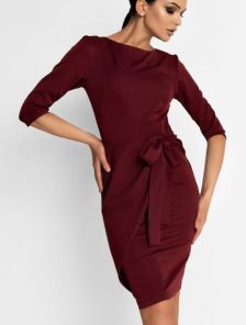 Бордовое классическое платье с рукавом 3/4 с имитацией запаха