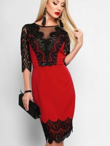 Красное коктейльное приталенное платье с гипюром