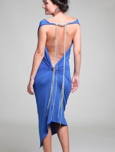 Синее асимметричное платье длины-миди